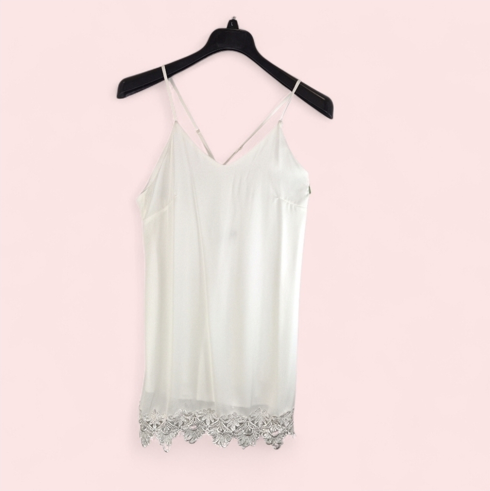 Honey Punch Slip Dress – Size Large – Ivory/White, Embroidered Applique Trim